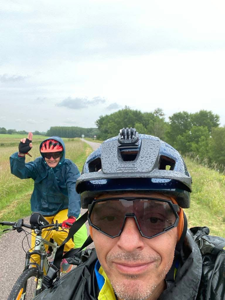 Cesta na bicykloch z Komárna do Bratislavy